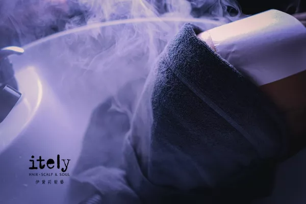 了解頭皮護理頭皮屑再見