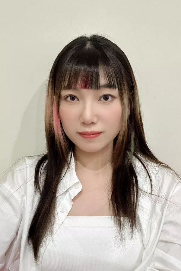 伊黛莉髮藝實習技術師湘湘